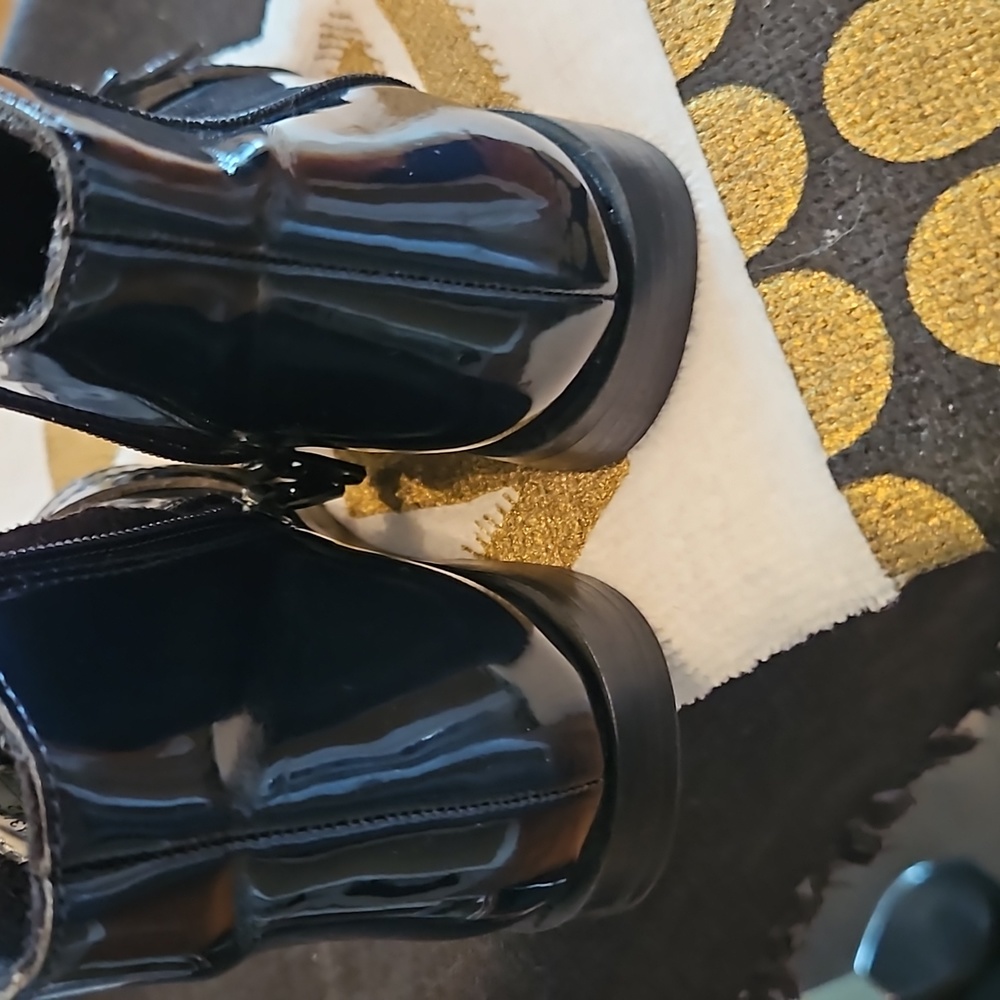 Zara Baby Patent Leather Ankle Boots - Picture 5 of 8